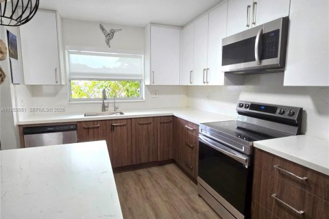 Купить кондоминиум в Норт-Майами, Флорида 2 спальни, 143.81м2, № 2022102 - фото 6