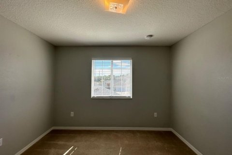 Casa en alquiler en Poinciana, Florida, 4 dormitorios, 259.2 m2 № 1816227 - foto 13