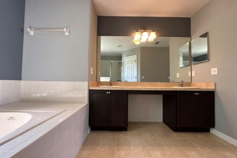 Casa en alquiler en Poinciana, Florida, 4 dormitorios, 259.2 m2 № 1816227 - foto 21