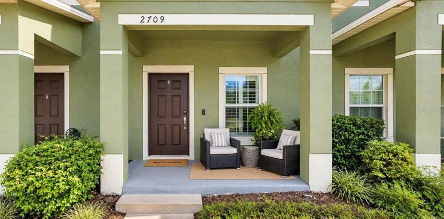 Townhouse in Brandon, Florida 2 bedrooms, 105.91 sq.m. № 2408527