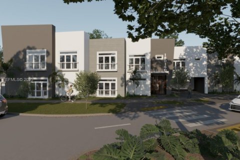 Terreno en venta en West Perrine, Florida № 1983018 - foto 3