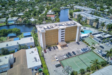 Condominio en venta en Oakland Park, Florida, 2 dormitorios, 102.19 m2 № 2189770 - foto 28