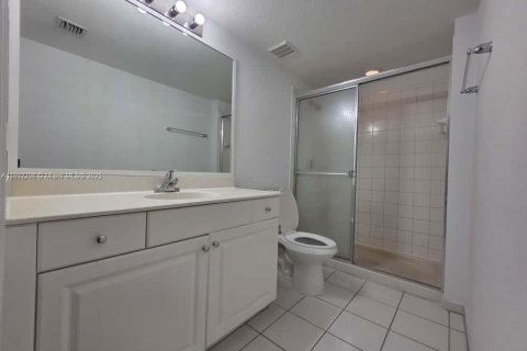 Condominio en alquiler en Riviera Beach, Florida, 2 dormitorios, 77.76 m2 № 1943992 - foto 19