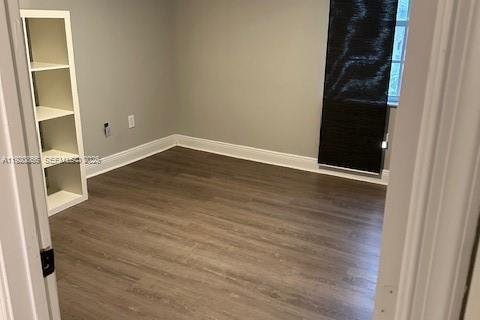 Casa en venta en Pembroke Pines, Florida, 4 dormitorios, 275.46 m2 № 1974885 - foto 22