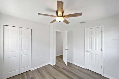 House in Apopka, Florida 3 bedrooms, 93.83 sq.m. № 1915270 - photo 9