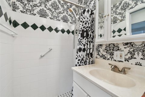 Villa ou maison à vendre à Seminole, Floride: 2 chambres, 111.48 m2 № 1800325 - photo 18