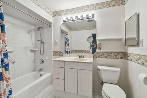 Villa ou maison à vendre à Seminole, Floride: 2 chambres, 111.48 m2 № 1800325 - photo 16