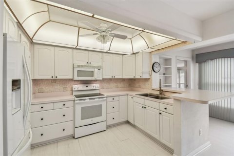 Villa ou maison à vendre à Seminole, Floride: 2 chambres, 111.48 m2 № 1800325 - photo 9