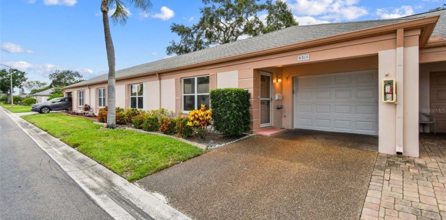 Villa ou maison à Seminole, Floride 2 chambres, 111.48 m2 № 1800325