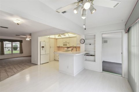 Villa ou maison à vendre à Seminole, Floride: 2 chambres, 111.48 m2 № 1800325 - photo 13