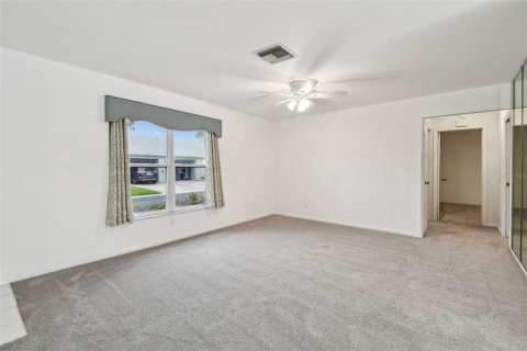 Villa ou maison à vendre à Seminole, Floride: 2 chambres, 111.48 m2 № 1800325 - photo 4