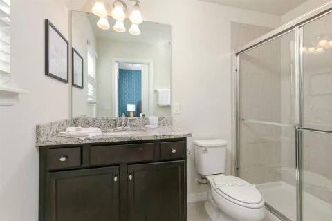 House in Davenport, Florida 7 bedrooms, 311.59 sq.m. № 1531957 - photo 20