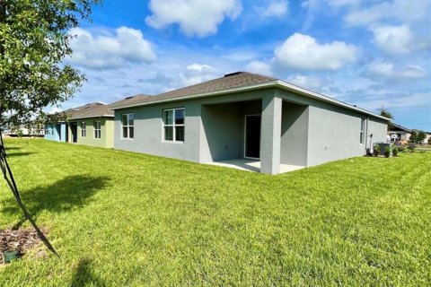 House in Haines City, Florida 4 bedrooms, 173.45 sq.m. № 1721723 - photo 30