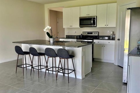 Villa ou maison à louer à Haines City, Floride: 4 chambres, 173.45 m2 № 1721723 - photo 19