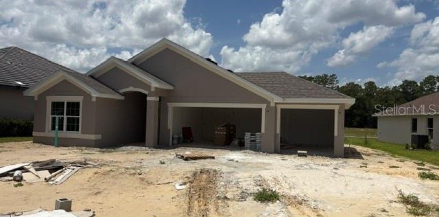 House in Dunnellon, Florida 3 bedrooms, 159.79 sq.m. № 2203849