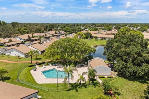Condo in Port Richey, Florida, 2 bedrooms  № 1869655 - photo 20