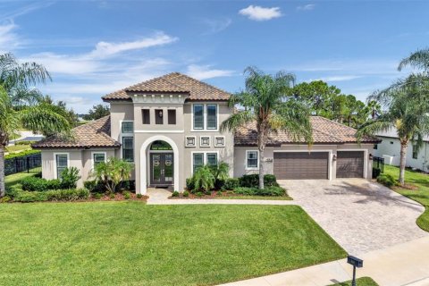 Villa ou maison à Auburndale, Floride 4 chambres, 342.07 m2 № 2342181