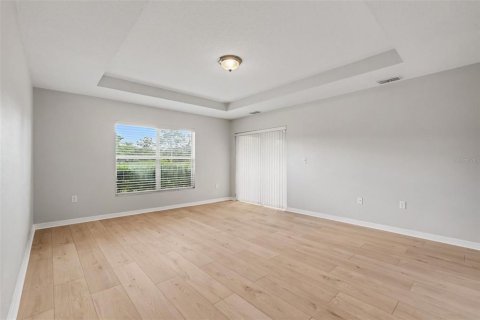 House in San Antonio, Florida 3 bedrooms, 162.11 sq.m. № 2391677 - photo 27