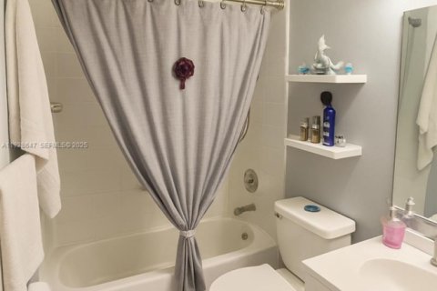 Copropriété à vendre à Miami, Floride: 2 chambres, 83.24 m2 № 1987105 - photo 5