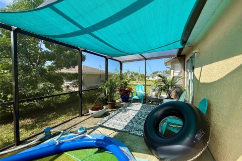 House in North Port, Florida 3 bedrooms, 112.04 sq.m. № 2376676 - photo 17