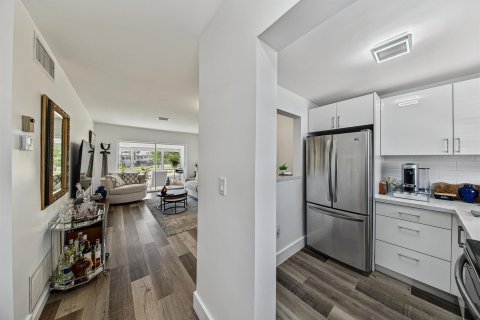 Купить кондоминиум в Помпано-Бич, Флорида 5 комнат, 55.74м2, № 2191205 - фото 4