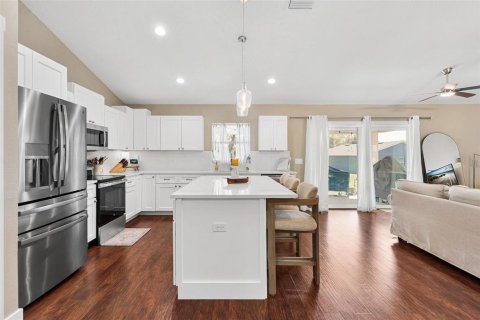Casa en venta en Lady Lake, Florida, 3 dormitorios, 170.2 m2 № 2237313 - foto 14