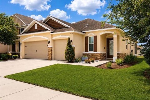 Villa ou maison à Auburndale, Floride 3 chambres, 163.6 m2 № 2404916