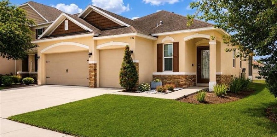 Villa ou maison à Auburndale, Floride 3 chambres, 163.6 m2 № 2404916