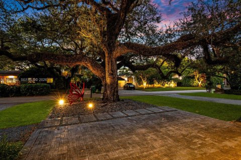 Купить виллу или дом в Майами, Флорида 4 спальни, 209.87м2, № 2019787 - фото 30