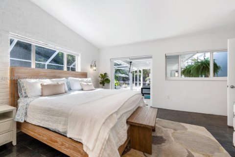 Купить виллу или дом в Майами, Флорида 4 спальни, 209.87м2, № 2019787 - фото 13