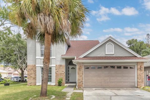 House in Orlando, Florida 4 bedrooms, 169.83 sq.m. № 2308798