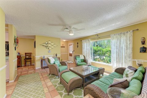 Villa ou maison à vendre à Port Charlotte, Floride: 3 chambres, 139.35 m2 № 2390735 - photo 21