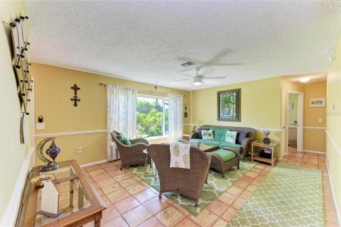 Villa ou maison à vendre à Port Charlotte, Floride: 3 chambres, 139.35 m2 № 2390735 - photo 20
