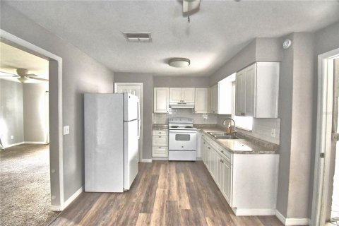 Villa ou maison à vendre à Wauchula, Floride: 3 chambres, 100.43 m2 № 2148255 - photo 16