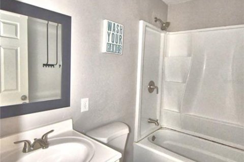 Villa ou maison à vendre à Wauchula, Floride: 3 chambres, 100.43 m2 № 2148255 - photo 30