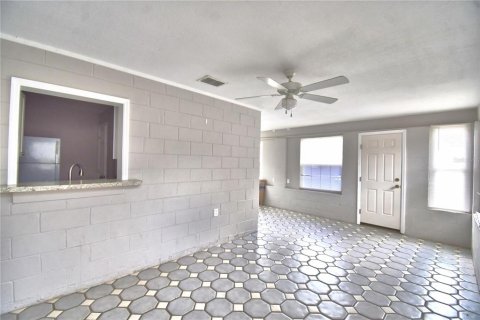 Villa ou maison à vendre à Wauchula, Floride: 3 chambres, 100.43 m2 № 2148255 - photo 9