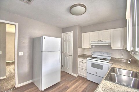 Villa ou maison à vendre à Wauchula, Floride: 3 chambres, 100.43 m2 № 2148255 - photo 19