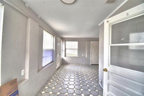 Villa ou maison à vendre à Wauchula, Floride: 3 chambres, 100.43 m2 № 2148255 - photo 7