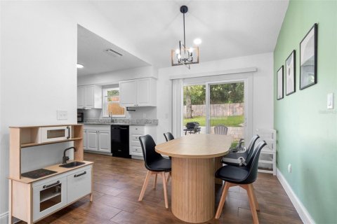 Купить виллу или дом в Делтона, Флорида 6 комнат, 98.1м2, № 1902561 - фото 24