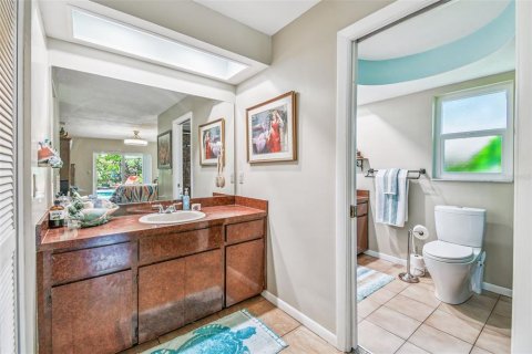 House in Dunedin, Florida 4 bedrooms, 218.97 sq.m. № 1903096 - photo 27