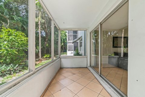 Condominio en venta en Hollywood, Florida, 2 dormitorios, 83.61 m2 № 2190005 - foto 14