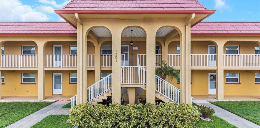 Condo in Clearwater, Florida, 1 bedroom  № 1663100