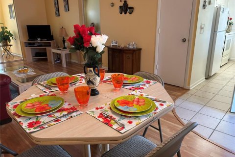 Condo in Clearwater, Florida, 1 bedroom  № 1663100 - photo 5