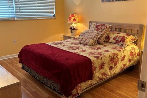 Condo in Clearwater, Florida, 1 bedroom  № 1663100 - photo 23