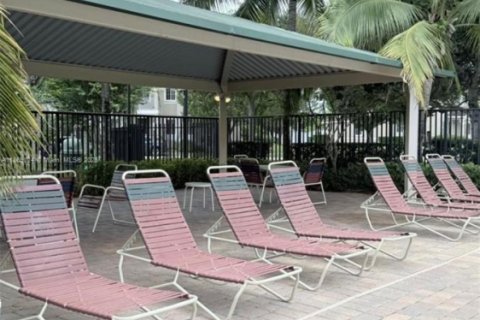 Adosado en venta en Homestead, Florida, 3 dormitorios, 146.79 m2 № 1926682 - foto 23