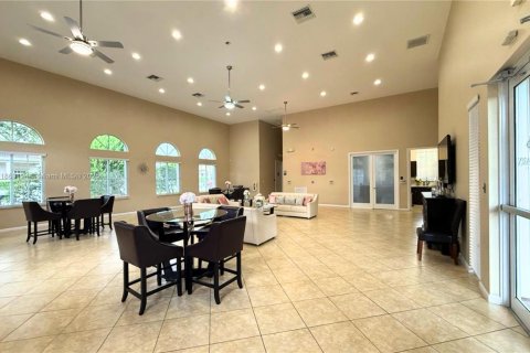 Adosado en venta en Homestead, Florida, 3 dormitorios, 146.79 m2 № 1926682 - foto 30