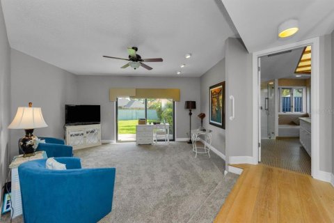 House in Seminole, Florida 3 bedrooms, 163.88 sq.m. № 1843460 - photo 21