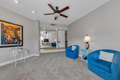 House in Seminole, Florida 3 bedrooms, 163.88 sq.m. № 1843460 - photo 26