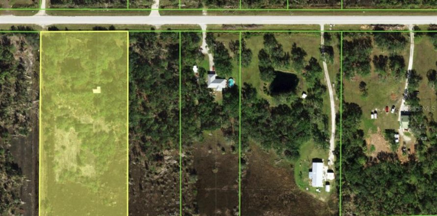 Terrain à Punta Gorda, Floride № 2322729