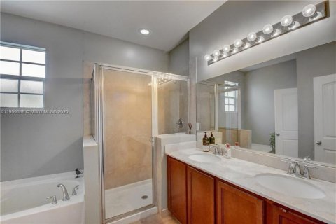 Touwnhouse à vendre à Pompano Beach, Floride: 3 chambres, 189.15 m2 № 1965205 - photo 19